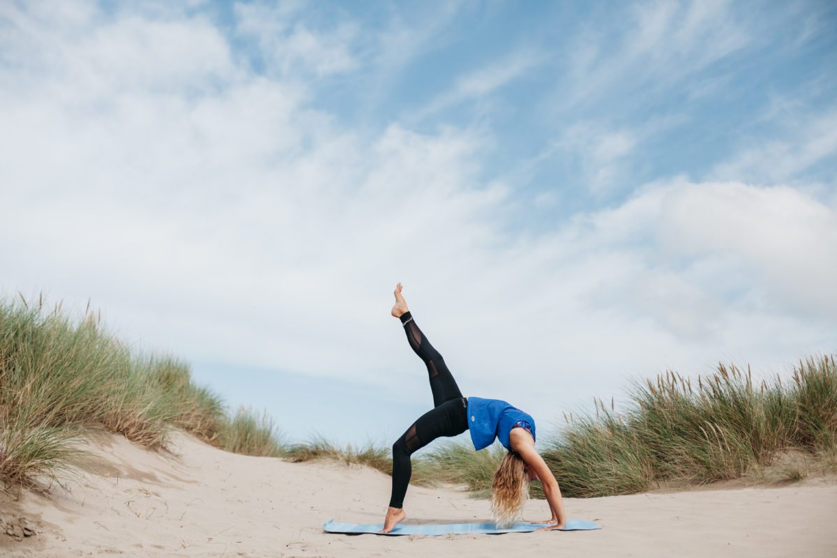Philly Lewis from Wild & Free Adventures in Cornwall private yoga classes