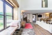 20180822- BEACHSPOKE Bledington Barn 2 -191038